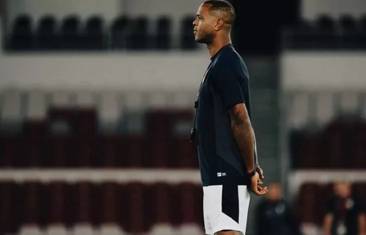 Patrick Kluivert Tiba dalam tempat Indonesia, Instruksikan Skuad Garuda Siap Tempur Hadapi China juga Jepang!