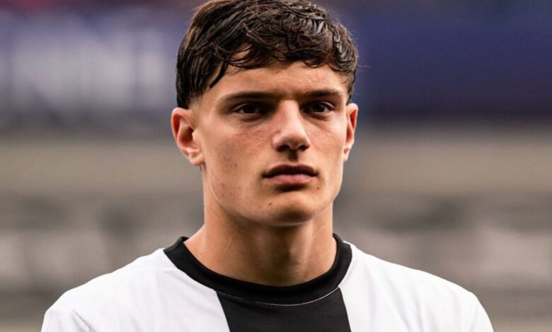 Liverpool dilaporkan segera mendapatkan bek muda Italia Giovanni Leoni