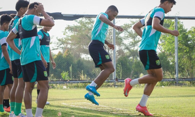 Prediksi pertandingan PSM vs Persebaya di dalam lanjutan BRI Super League