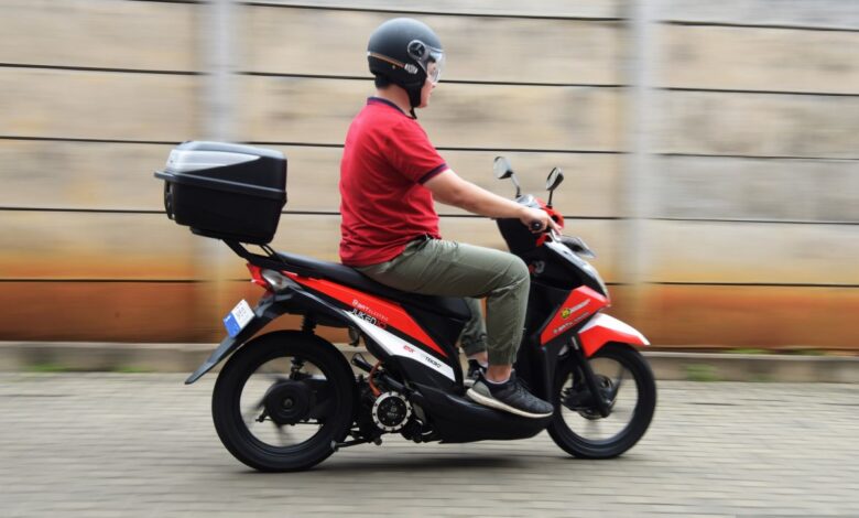 Tips rawat motor matik: Hindari kebiasaan geber gas pada waktu berhenti