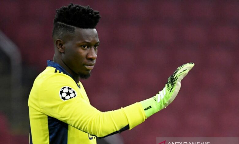 Manchester United pinjamkan Onana ke Trabzonspor