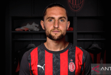 Mantan penggawa Juventus Adrien Rabiot resmi gabung AC Milan