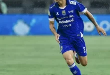 Thom Haye kemudian Eliano Reijnders Debut, Persib Bungkam Persebaya