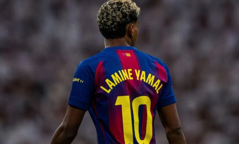 Barcelona bela performa Lamine Yamal