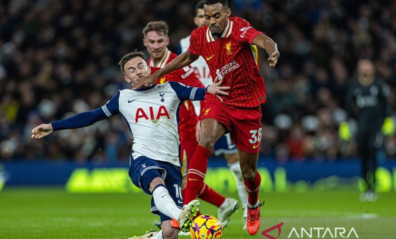 Ryan Gravenberch berpeluang besar kembali tampil lawan Aston Villa