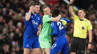 Tanggapi tindakan Gueye, Moyes sebut tak keberatan pemainnya berkelahi