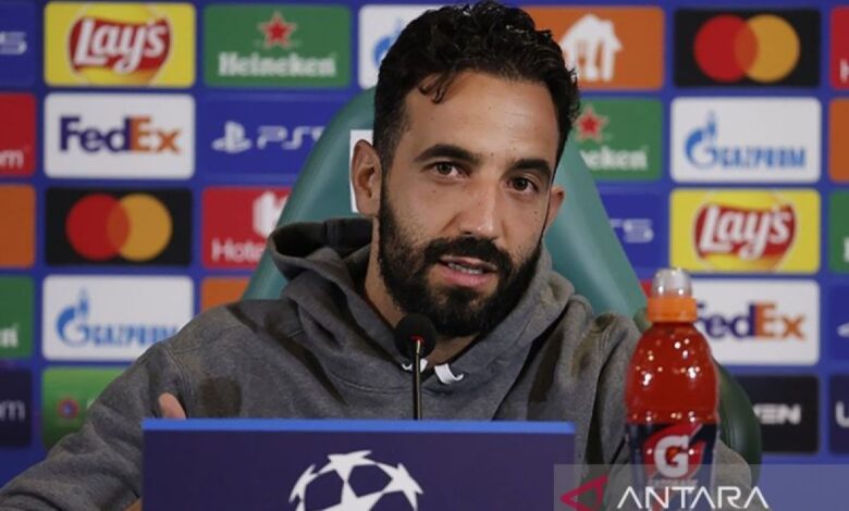 Tanggapi kritik Ronaldo, Ruben Amorim sebut MU fokus ke masa depan