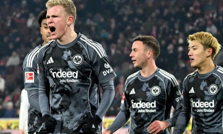 Penyerang Frankfurt tempel Kane pada daftar pemain tersubur Bundesliga