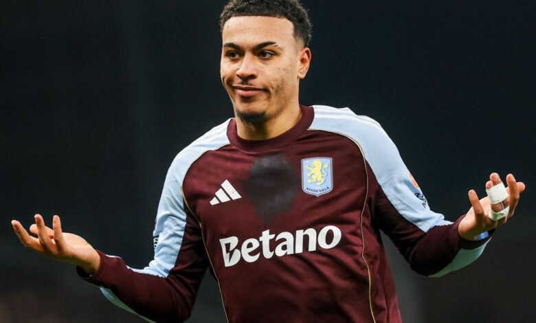 Cetak dua gol lawan United, Emery puji performa Morgan Rogers