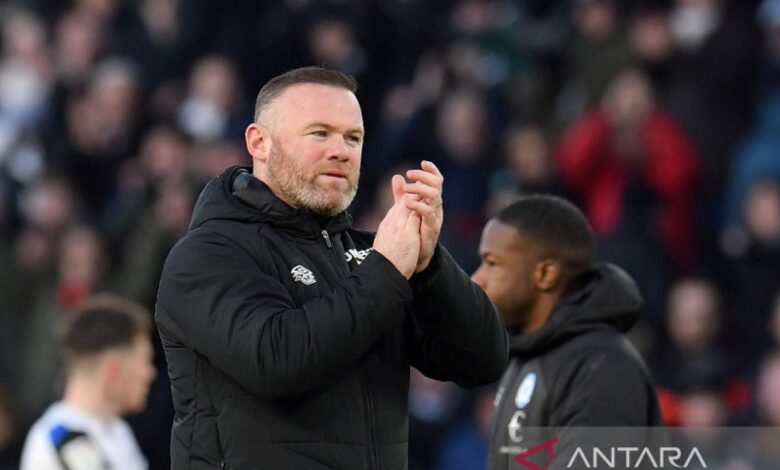 Rooney siap gabung staf MU apabila Carrick ditunjuk instruktur temporer