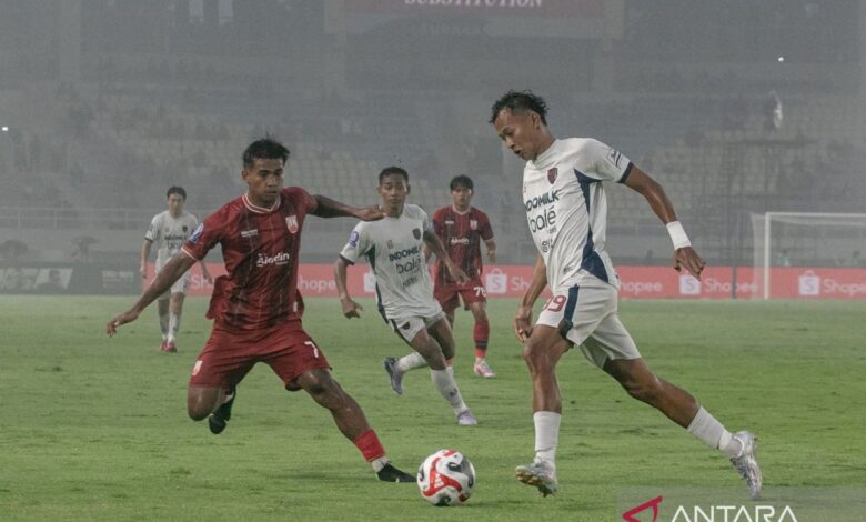 Memenangkan 3-1, Persita perpanjang catatan buruk Persis