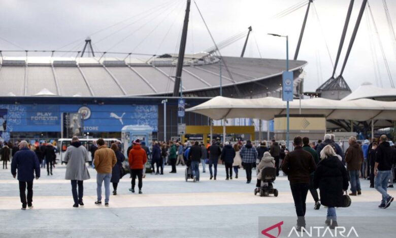 Tribun Utara Stadion Etihad akan berganti nama jadi Pep Guardiola
