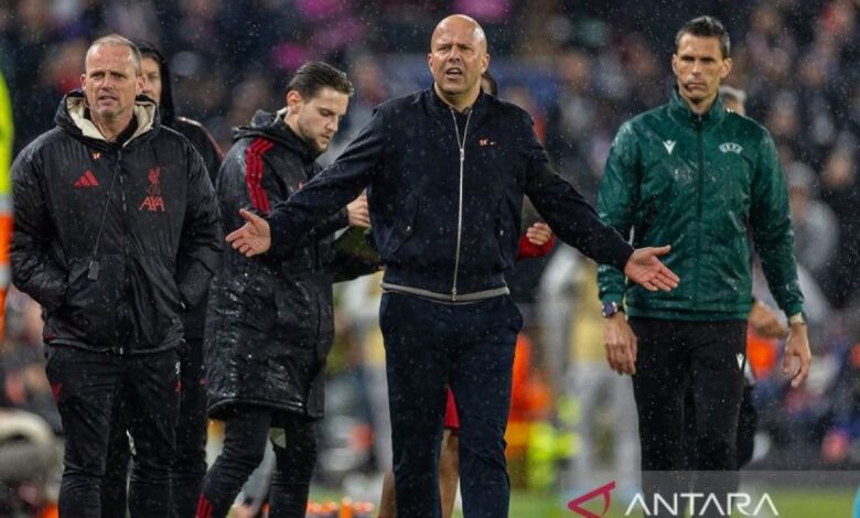 Arne Slot resmi didepak oleh Liverpool