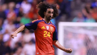 Marc Cucurella mengambil nazar tidak biasa jelang Piala Dunia 2026. Bek timnas Spanyol berusia 27 tahun itu berjanji akan menato wajah pelatih Luis de la Fuente di tubuhnya jika La Furia Roja merebut gelar dunia.