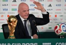 Presiden La Liga, Javier Tebas, melontarkan kritik paling tajam terhadap kepemimpinan Gianni Infantino di FIFA. Menurutnya, berbagai polemik yang muncul sepanjang Piala Dunia 2026 menjadi bukti bahwa organisasi sepak bola dunia itu membutuhkan perubahan di level tertinggi.