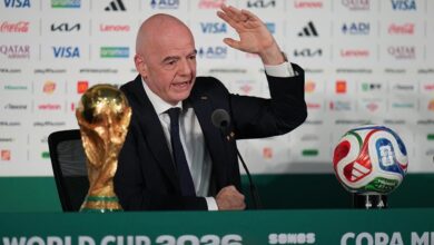 Presiden La Liga, Javier Tebas, melontarkan kritik paling tajam terhadap kepemimpinan Gianni Infantino di FIFA. Menurutnya, berbagai polemik yang muncul sepanjang Piala Dunia 2026 menjadi bukti bahwa organisasi sepak bola dunia itu membutuhkan perubahan di level tertinggi.
