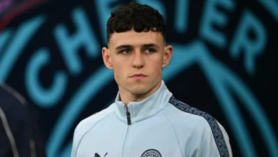 Phil Foden resmi mengakhiri spekulasi mengenai masa depannya setelah memperpanjang kontrak bersama Manchester City hingga 2030. Keputusan itu diambil meski gelandang Inggris tersebut sempat diminati sejumlah klub besar Premier League.
